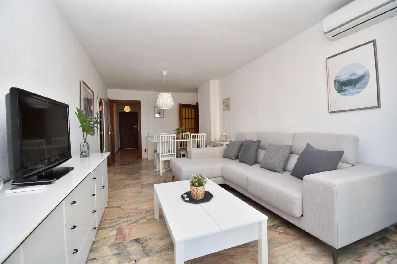 Apartamento Vistas Al Mar Y Piscina Fuengirola Extérieur photo