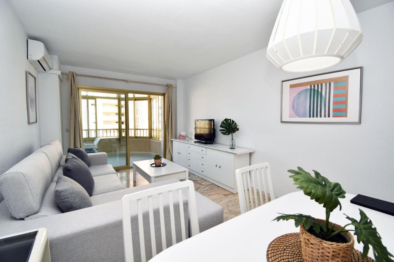 Apartamento Vistas Al Mar Y Piscina Fuengirola Extérieur photo